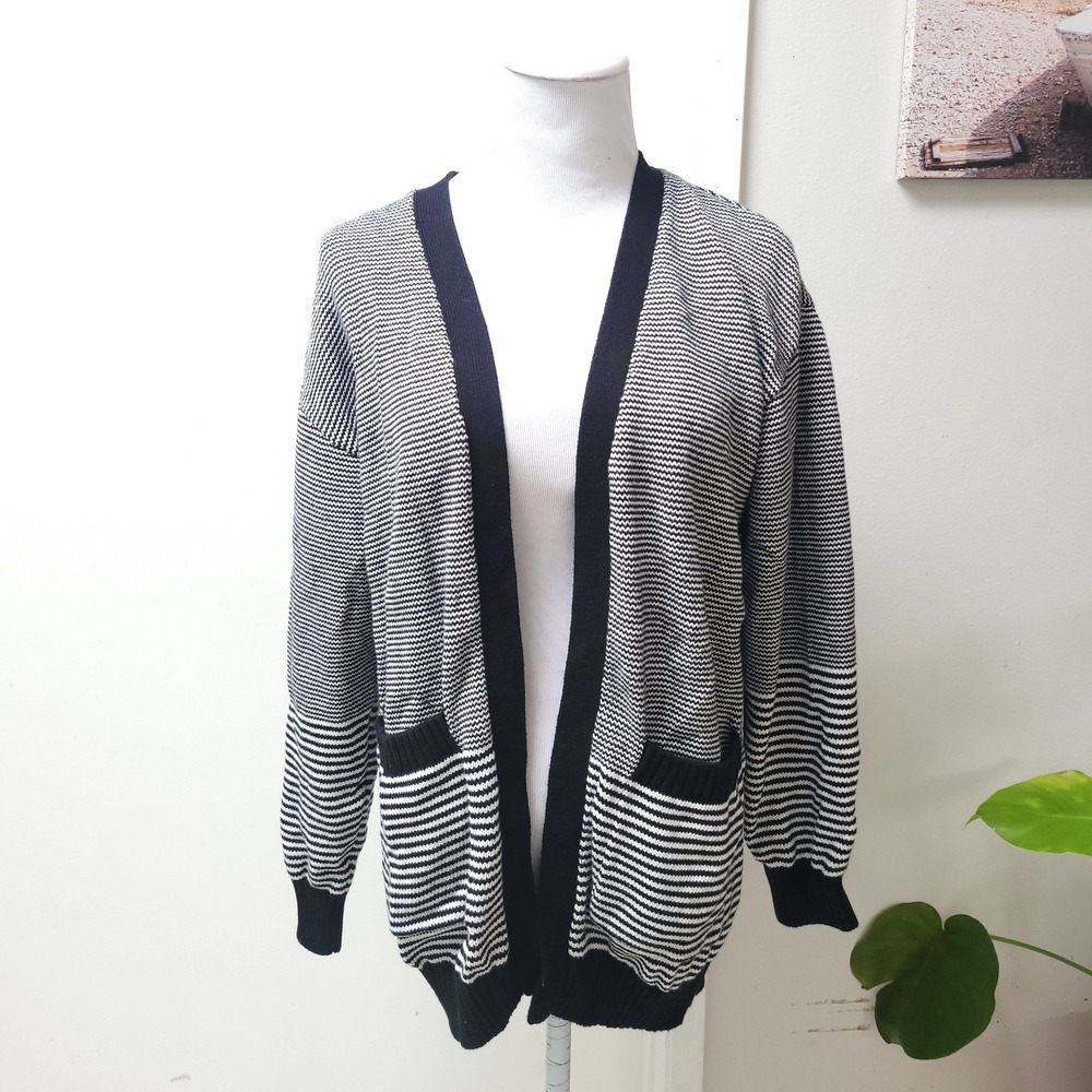 Charlie Paige Open Front Knit Cardigan Sweater Pockets Striped Black White Small